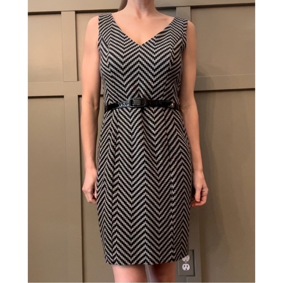 Trina Turk Chevron Striped Career Sheath Dress Viscose Wool Black & Gray Size 4 - Picture 2 of 12